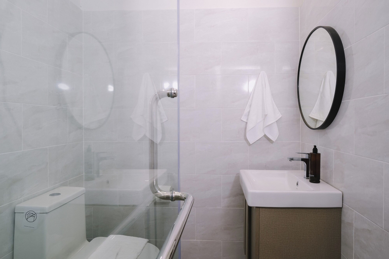 Bathroom 4, Raya Hotel Krabi, Mueang Krabi