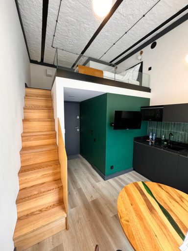 Dining Room 9