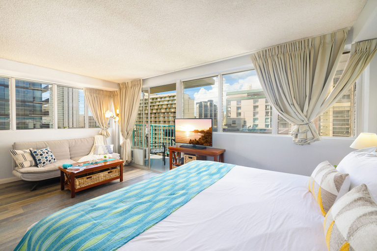 Bedroom 2, Cozy Studios at Aloha Surf Close to Waikiki Beach, Honolulu