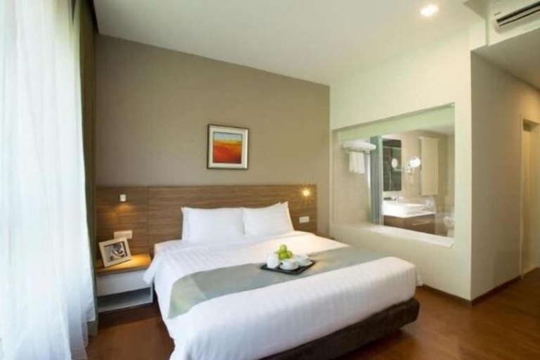 Bedroom 28