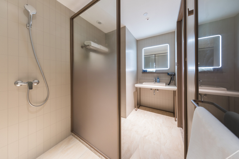 Bathroom 3, Hanting Hotel Suqian Jingdong Industrial Park, Suqian