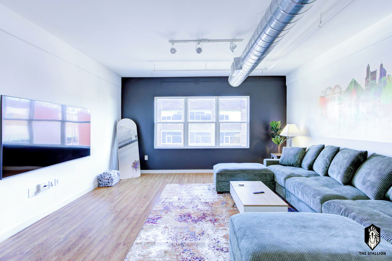 Bedroom 3, The Stallion, Shelby