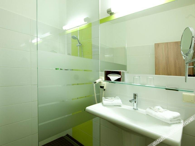 Bathroom 4, Hotel am Sachsengang, Gänserndorf