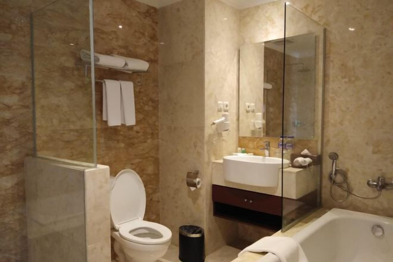 Bathroom 22