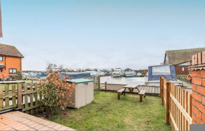 Garden, Host Stay Kingsmere, Norfolk