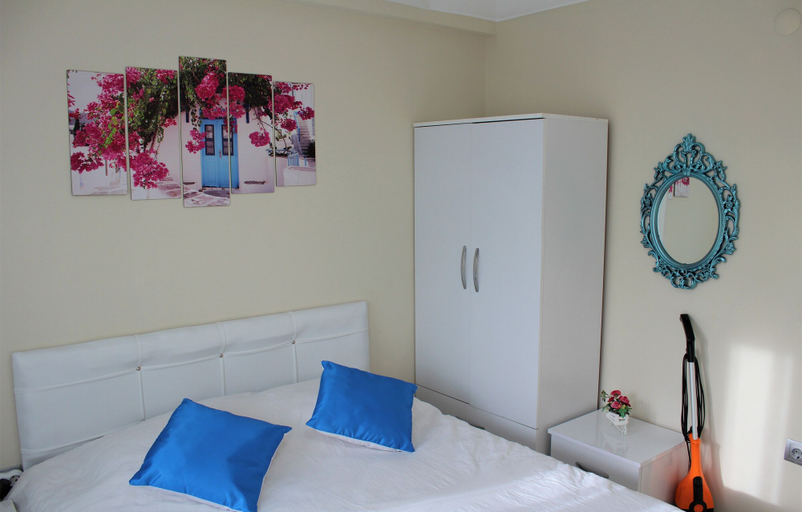 Bedroom 2, Mavi Restaurant & Apartments 1, Didim