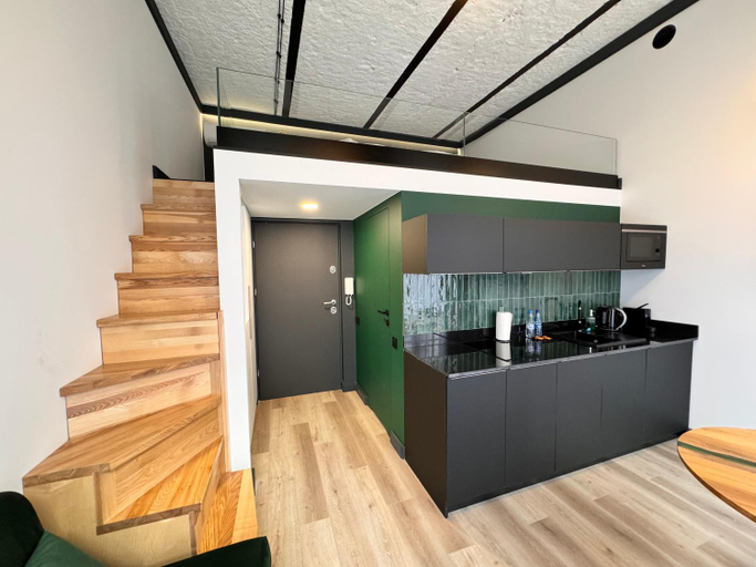 Dining Room 8