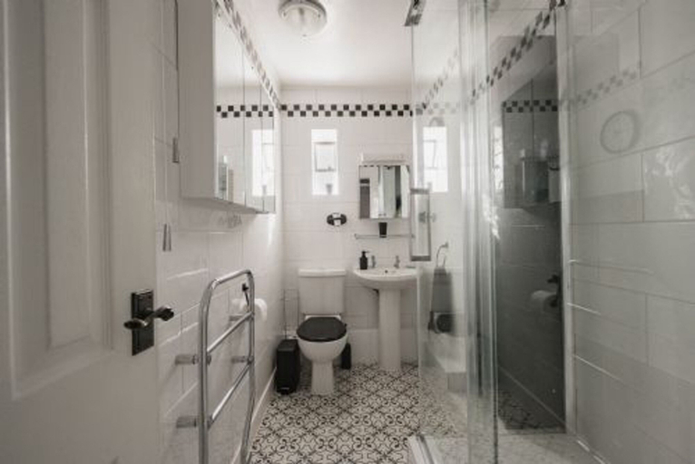 Room 5, Host Stay Manor View, Norfolk