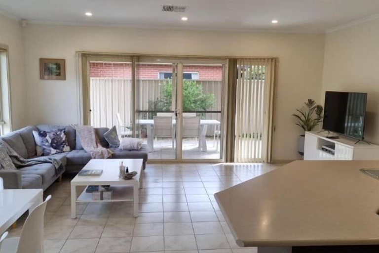 Bedroom 1, Victor Central Cottage Perfect Location , Victor Harbor
