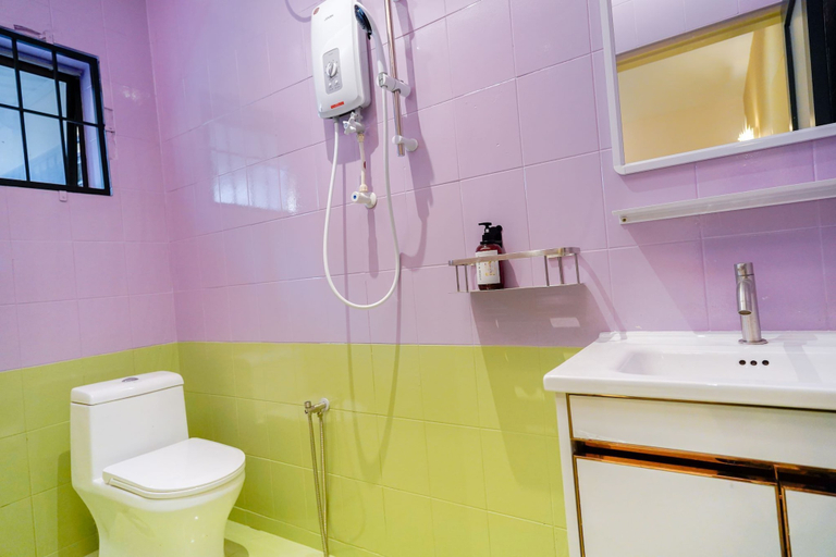 Bathroom 4, Robin Hotel, Kinta