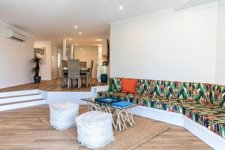 Others 3, Beaches Holiday Apartments - Official Onsite Reception & Check IN, Douglas