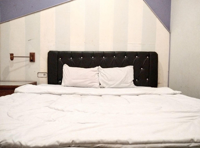 Bedroom 15