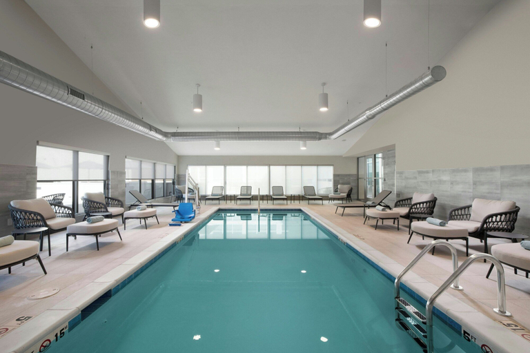 Sport & Beauty 5, Element by Marriott Fort Smith, Sebastian