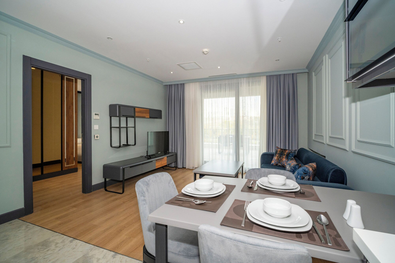 Dining Room 1