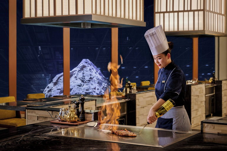Food & Drinks 5, Shanghai Snow World Hotel, Vignette Collection by IHG, Shanghai