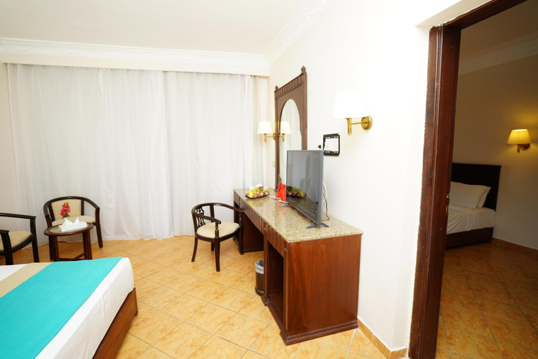 Bedroom 4, Utopia Beach Club, Al-Qusayr