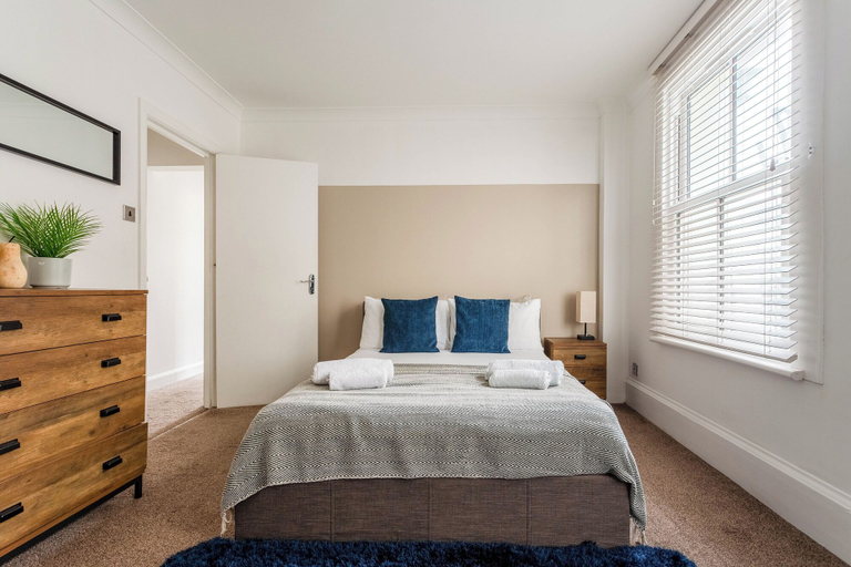 Bedroom 2, Super Central 3 Bed Property, Brighton and Hove
