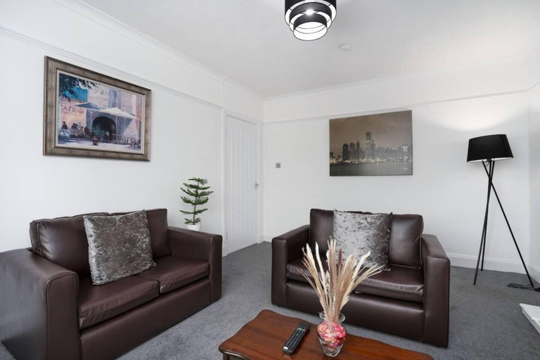 Living area 4, 2-bed Flat, Wishaw, Free Parking, Family-friendly, North Lanarkshire