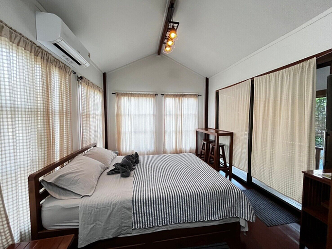 Bedroom 15