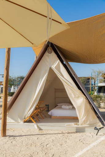 Bedroom 4, Bab Al Nojoum Hudayriyat Camp