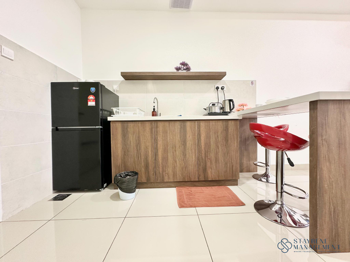 Dining Room 8