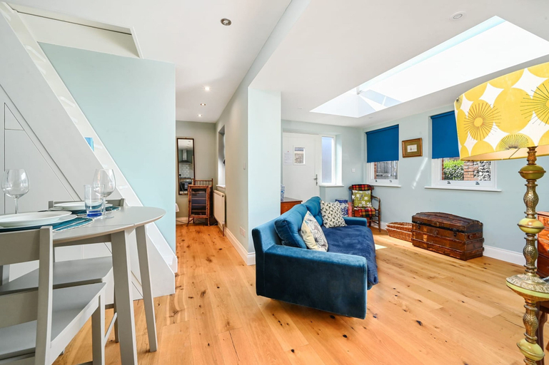 Room 3, Host Stay Blue Bolthole on Vicarage Lane, Brighton and Hove