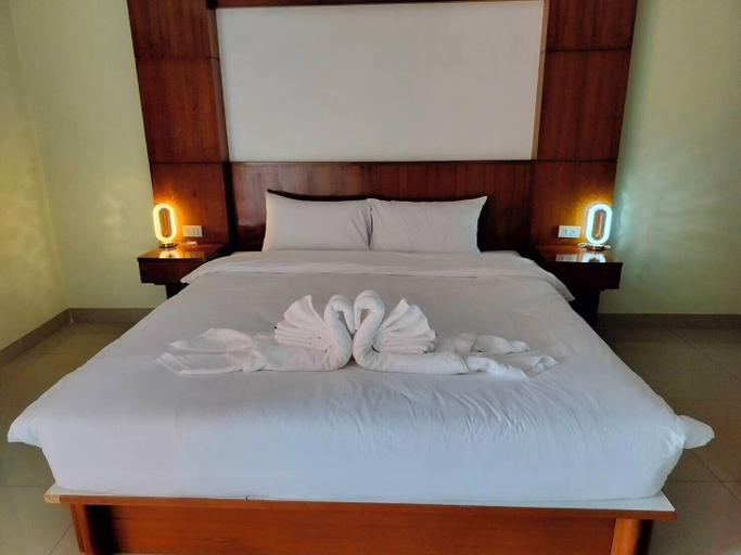 Bedroom 4, Royal Star Suites Pattaya, Pattaya