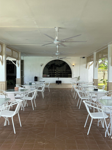 Food & Drinks 5, cclim resort with pool party, Lapu-Lapu City