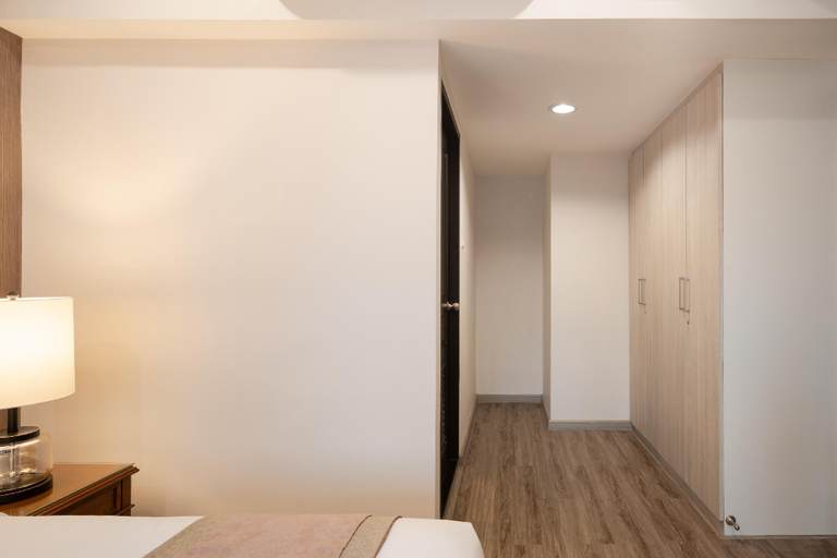 Bedroom 13