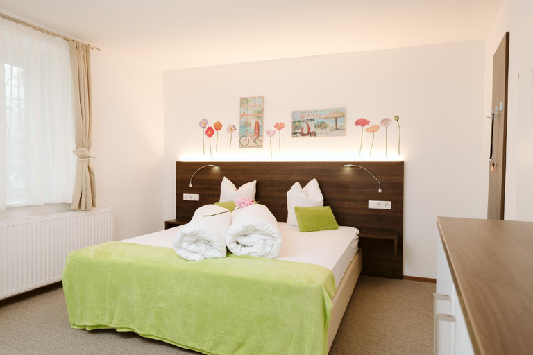 Bedroom 6
