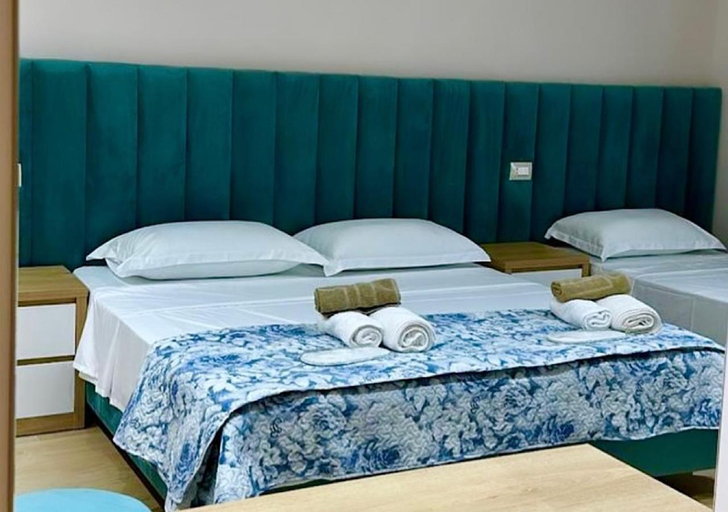 Bedroom 2, Hotel Krial, Beratit