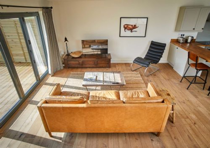 Room 2, Host Stay Number Two Piglets, Cambridgeshire