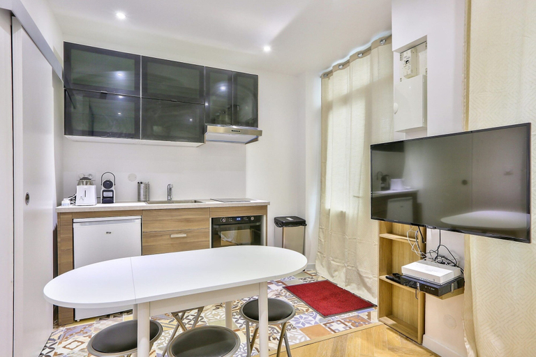 Private kitchen 4, Cosy Apartment - 1br/4p - Sentier / Grand Rex, Paris