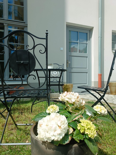 Others 2, FILMAP-Apartments-Zentrale Lage-Boxspringbett-Beamer-Popcorn-gratis Parkplatz, Görlitz