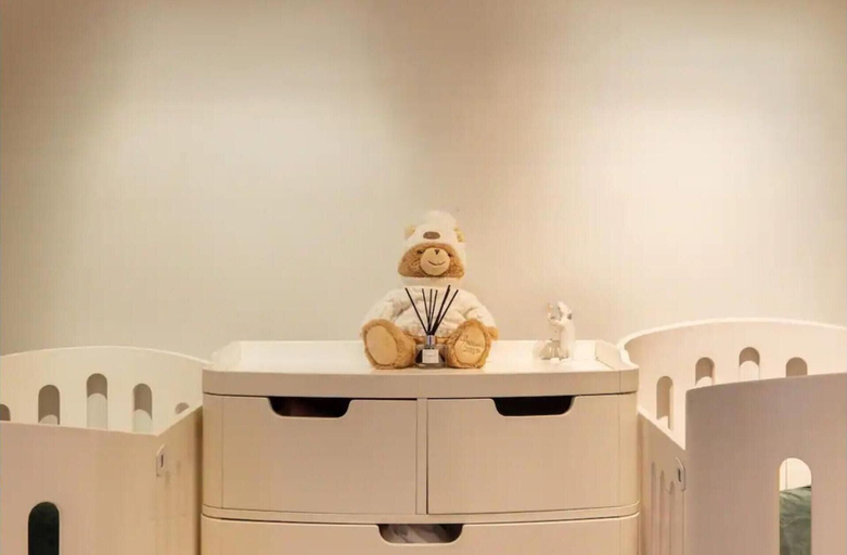 Miscellaneous 5, 3 Bed Apartment Sleeps 6 - Pet-friendly, Wi-fi, London