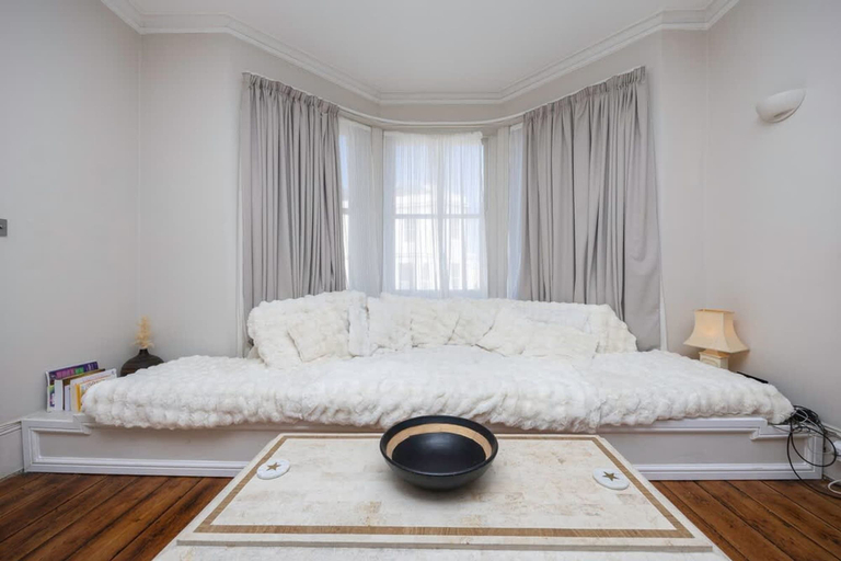 Room 5, Host Stay St Aubyns Coastal Retreat, Brighton and Hove
