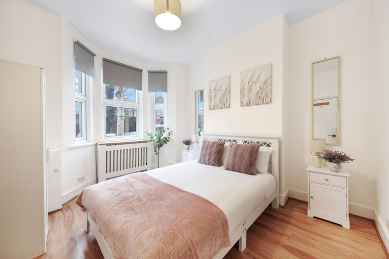 Bedroom, West Ealing Hububb Stay, London
