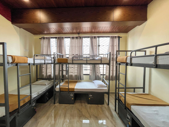 Bedroom 4, Ananya Dorms, Bellary