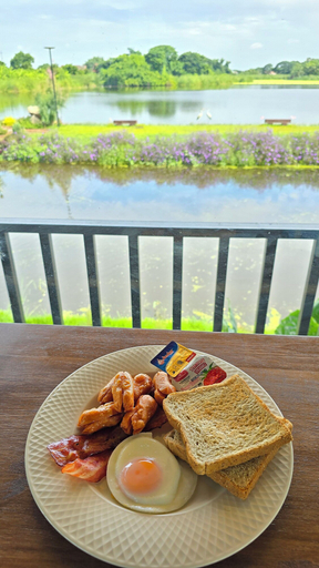 Food & Drinks 3, Tiny Island Lake Lodge, Bang Khae