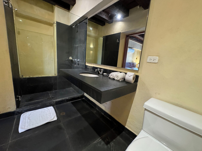 Bathroom 4, Casa Pierre, Cartagena de Indias