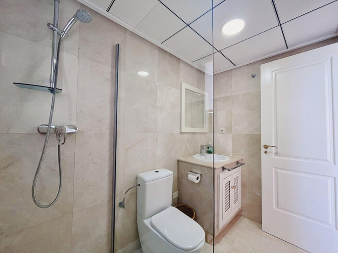 Bathroom 2, Casa Mila Roda Sleeps 4 With Pool, Murcia