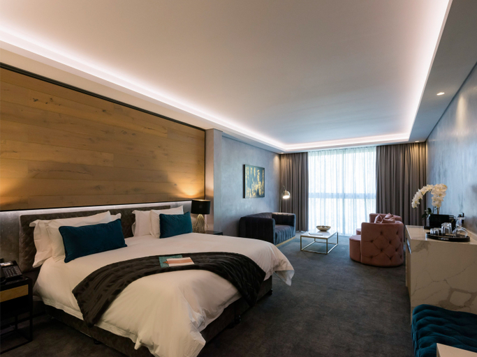 Bedroom 3, Vivari Hotel and Spa by Mantis, West Rand