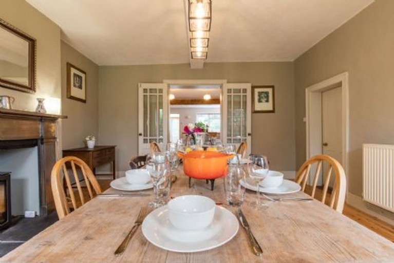 Room 2, Host Stay Mill House, Norfolk