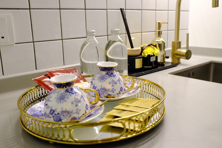 Food & Drinks 5, APTO Hotel HV (Causeway Bay), Hong Kong Island