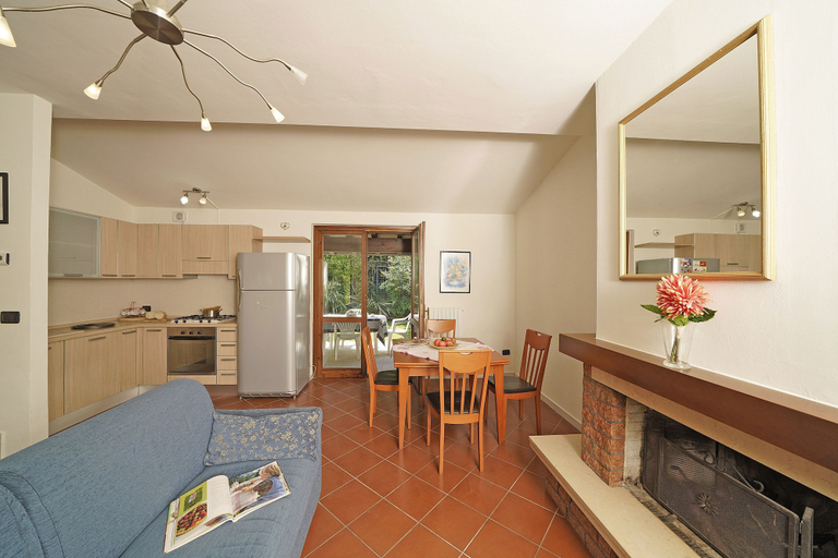 Room 2, Villetta Gro - Gardagate, Brescia