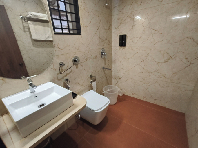 Bathroom 4, Light House Suites Hubballi, Dharwad