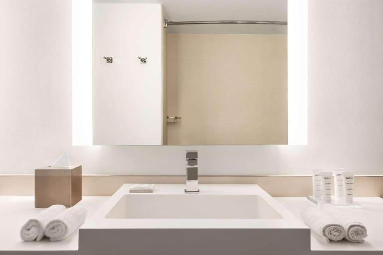Bathroom 12