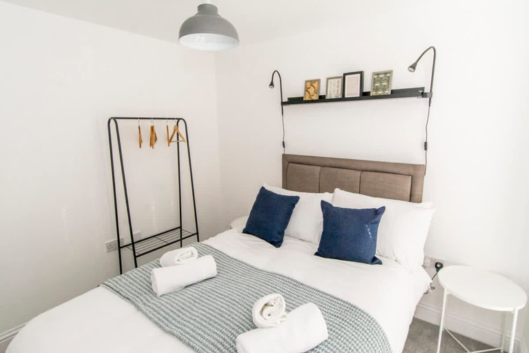 Room 4, Host Stay Davies Close, Leicestershire