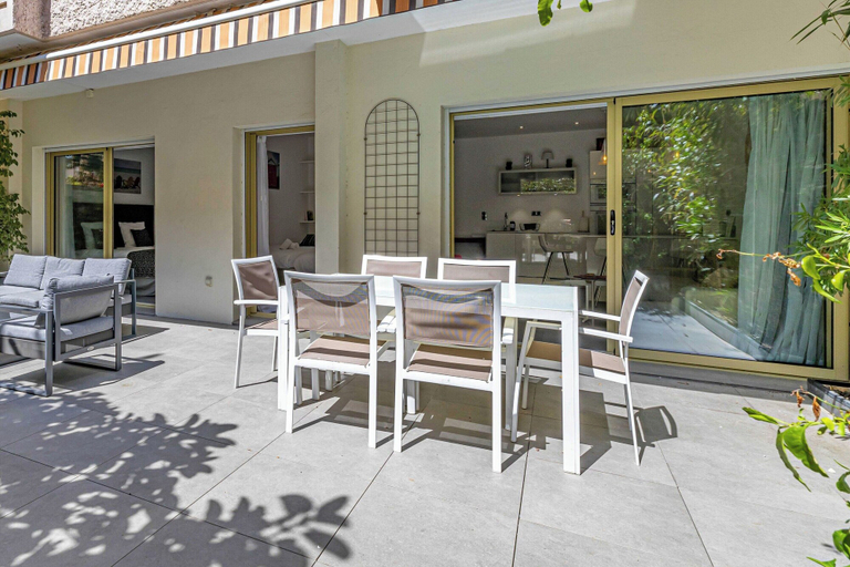Dining 5, Standing Flat 3P, 2 min From the Croisette, Alpes-Maritimes
