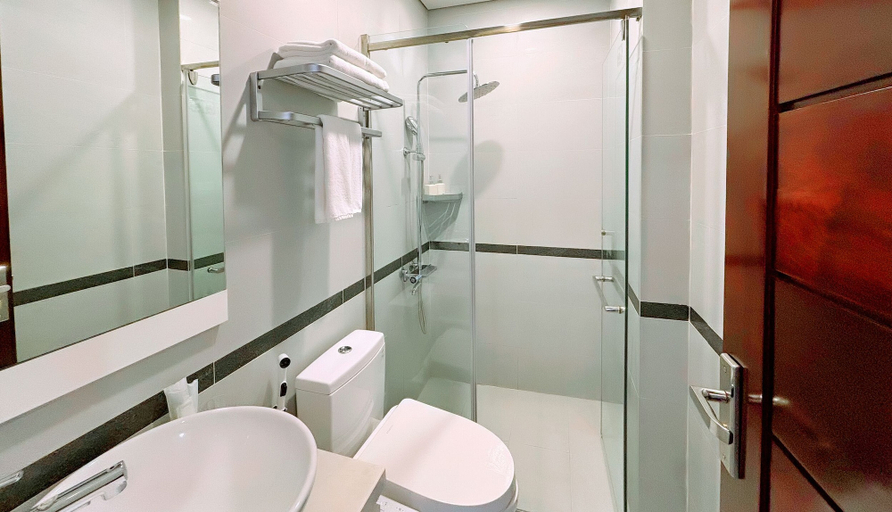 Bathroom 5, Lee Apartment & Hotel, Ngô Quyền